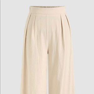Cream colored wide leg solid pants